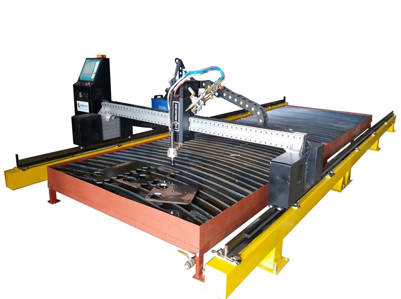 Máy cắt plasma CNC