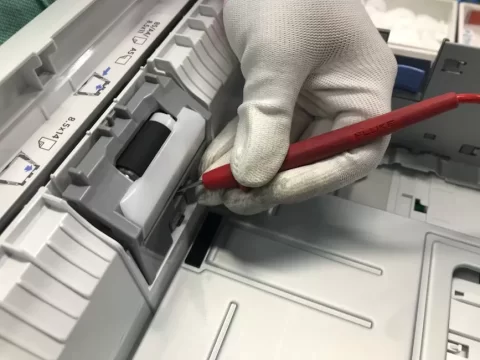 Giải Quyết Mọi Lỗi Máy In UV Và Cách Khắc Phục Hiệu Quả
